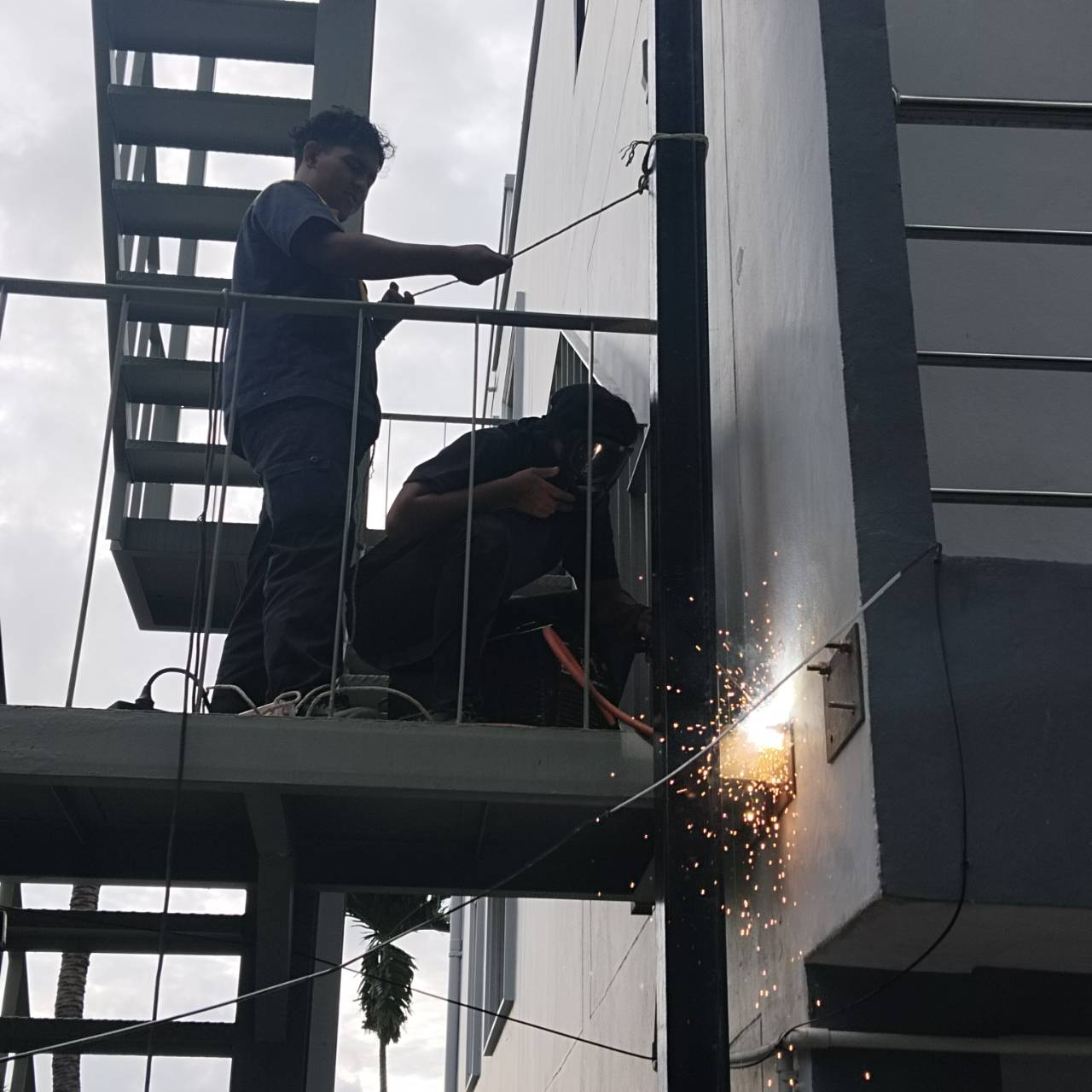 STRUCTURE ELEVATOR 19